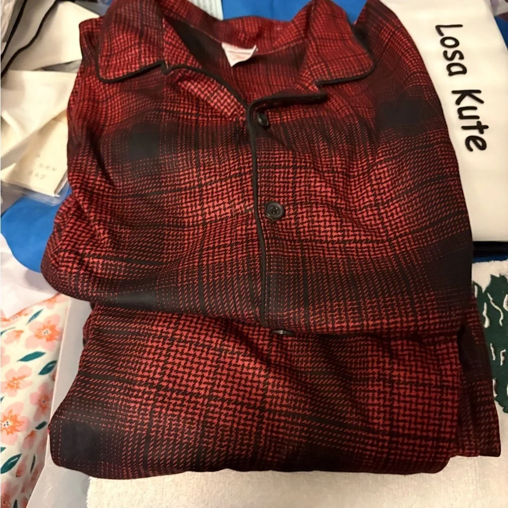 Cat & Jack Red and Black Houndstooth Sleepwear